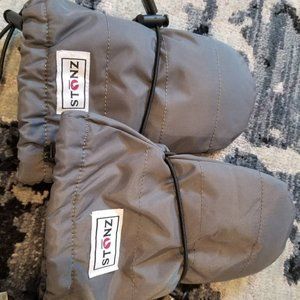 Stonz 12-24 month mittens